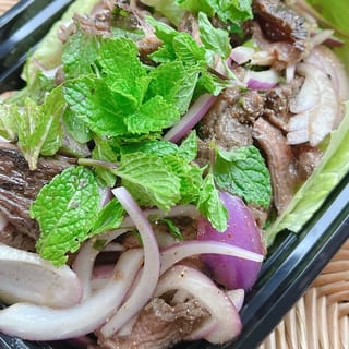 Beef Nam Tok Salad (Thai Grilled Beef Salad)