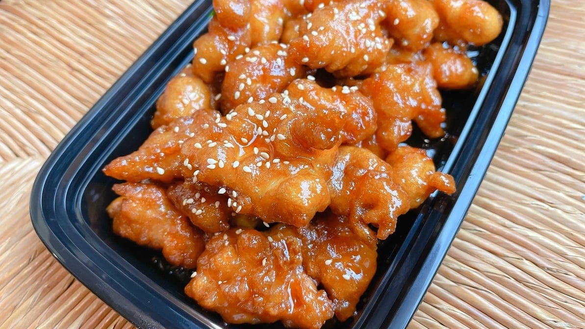 Orange Chicken A La Carte.