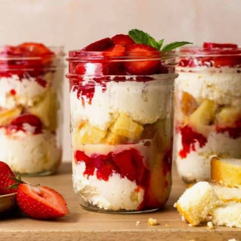 Strawberry Shortcake Cup Best Seler !!!.