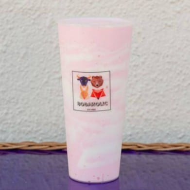 Strawberry Cheesecake Snow (24 oz).