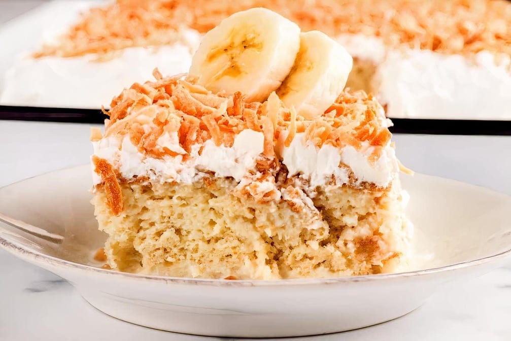 Banana Pudding Tres Leches (New).