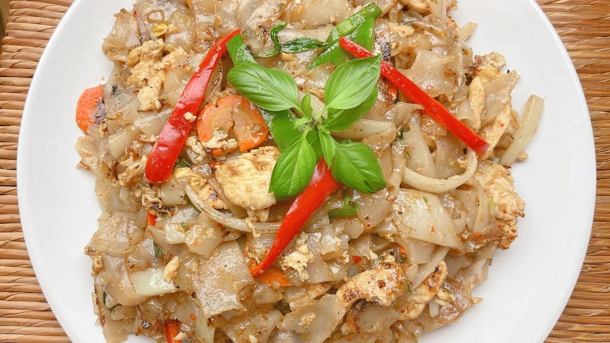 Pad Ke Mao Noodles.