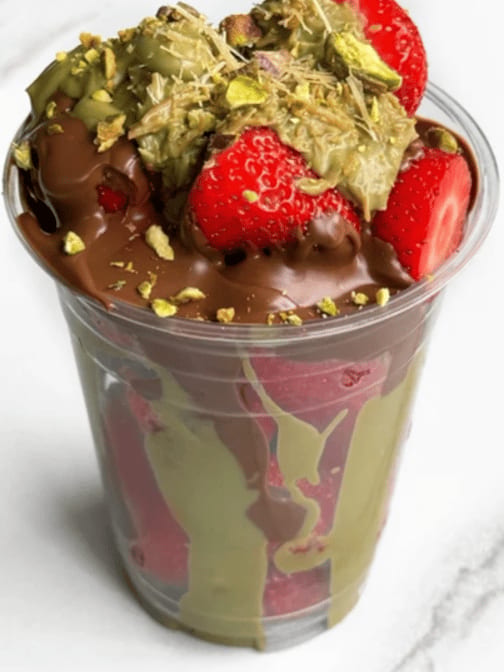 Dubai Chocolate Strawberry Cup (New) Best Seller!!!.