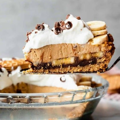 Chocolate Banana Pudding Cream Cake.