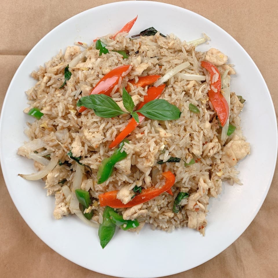 Barnrau Thai Halal Cuisine's chicken fried rice with red and green bell peppers, onions, and basil.